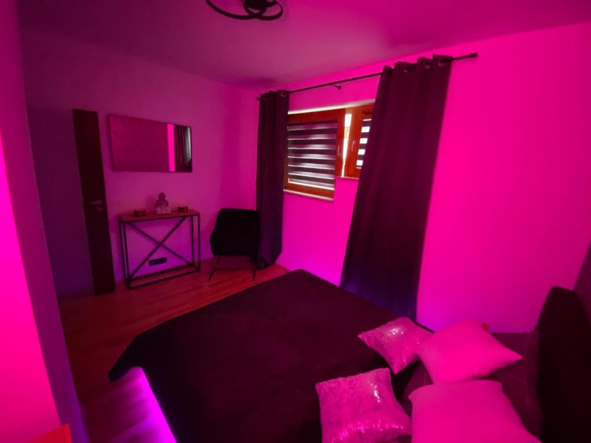 Secret Apartments Chelmska 55M2 Warschau Exterior foto